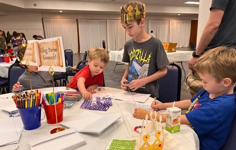 purim 2026 crown making